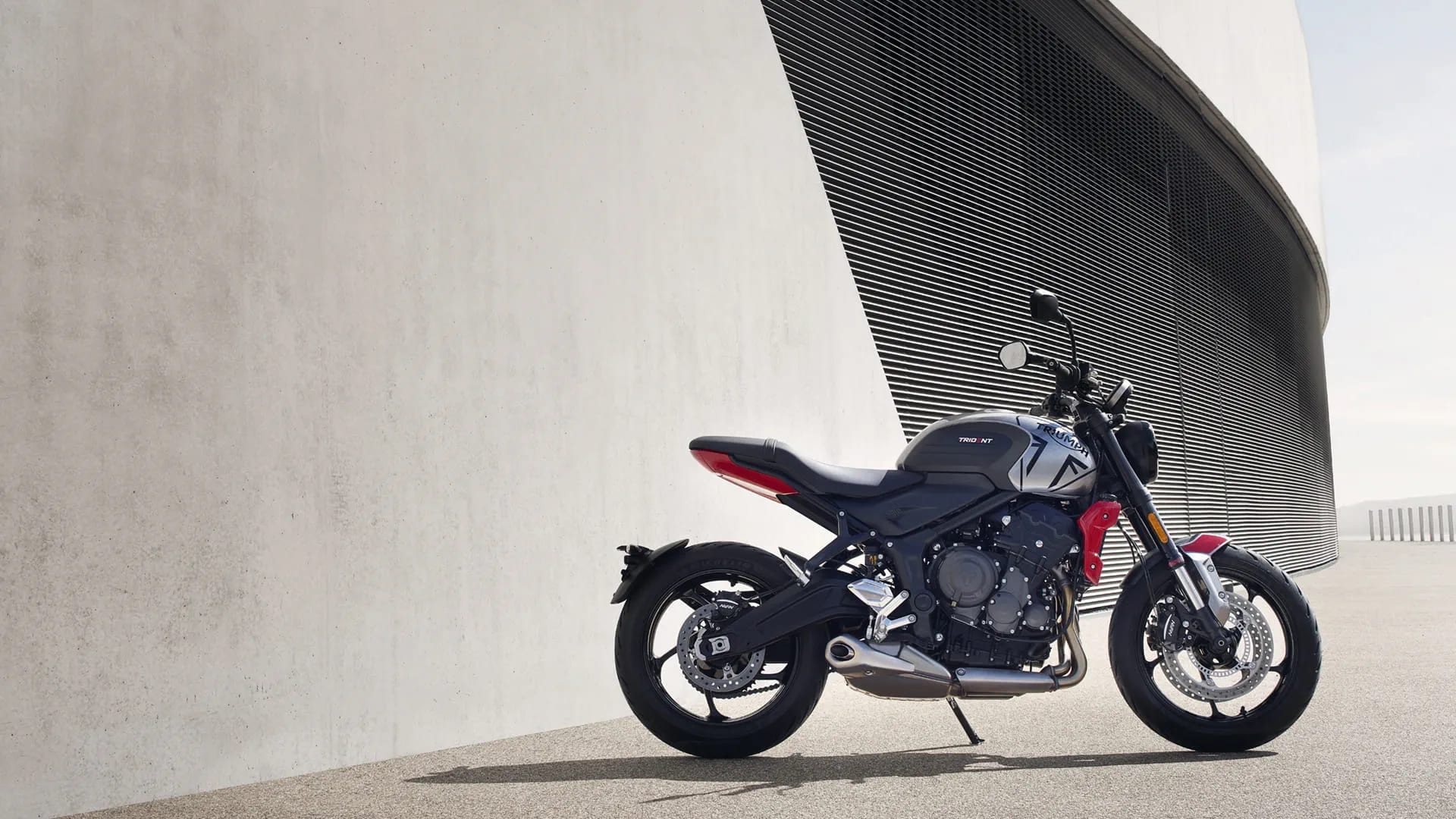 Triumph trident offers hotsell
